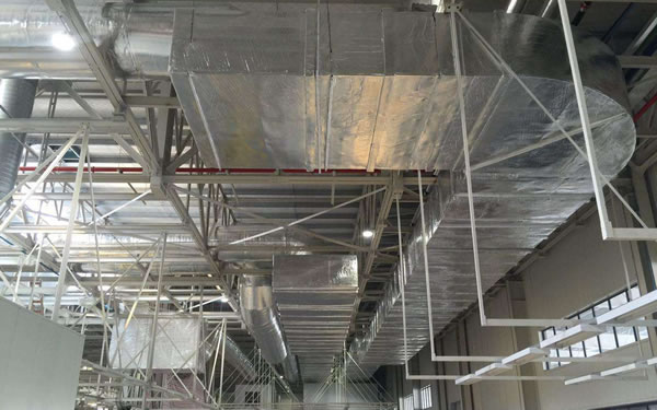 施工安裝現(xiàn)場